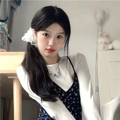 姐是病娇太阳花，谁见都要笑哈哈